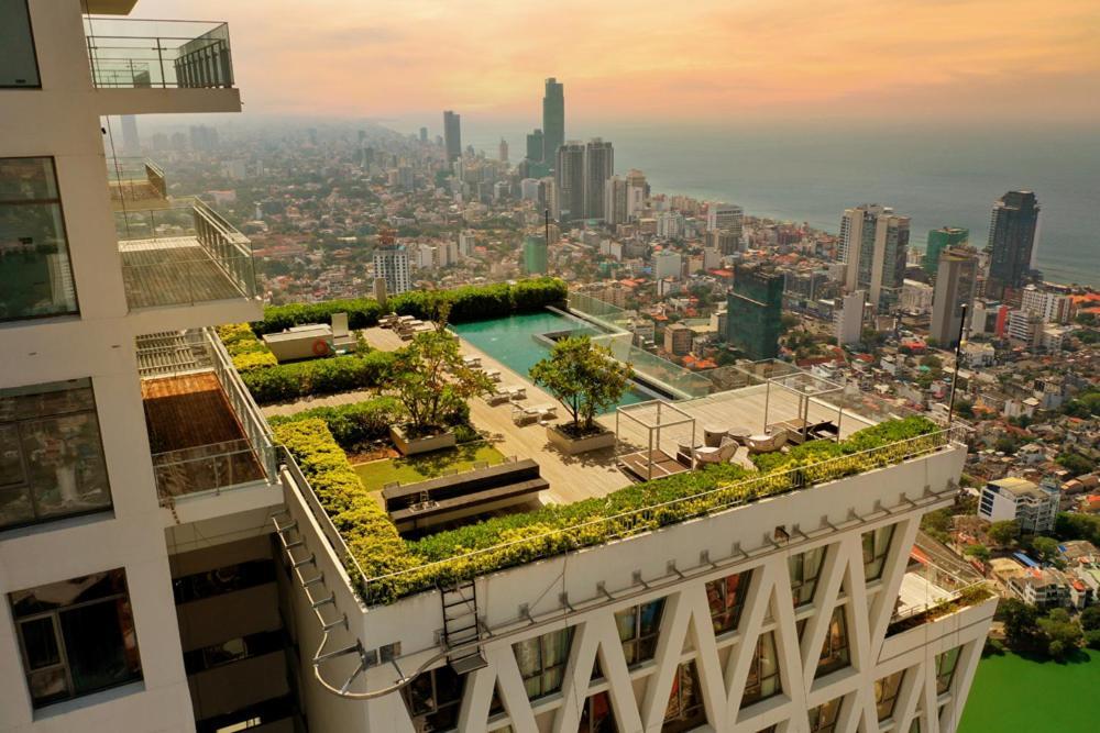 Altair Luxury Colombo By Miracle Apartment ภายนอก รูปภาพ