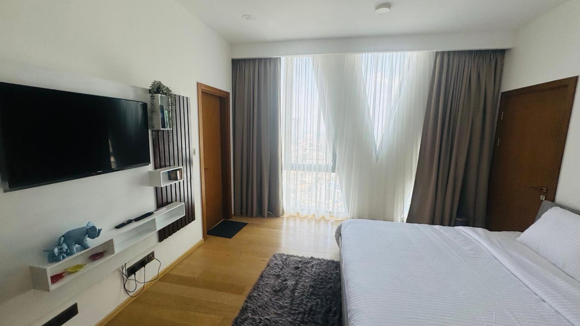 Altair Luxury Colombo By Miracle Apartment ภายนอก รูปภาพ