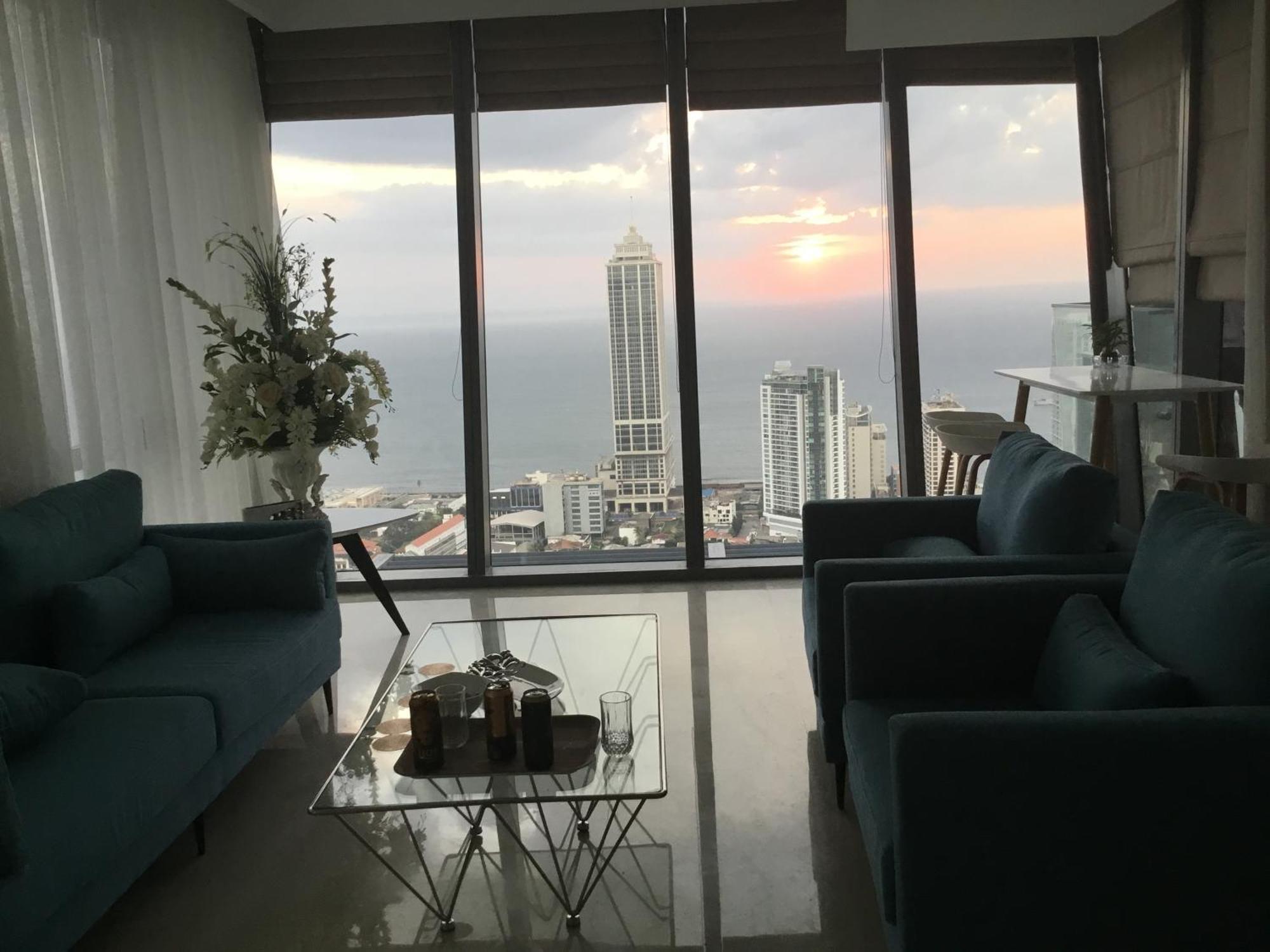 Altair Luxury Colombo By Miracle Apartment ภายนอก รูปภาพ