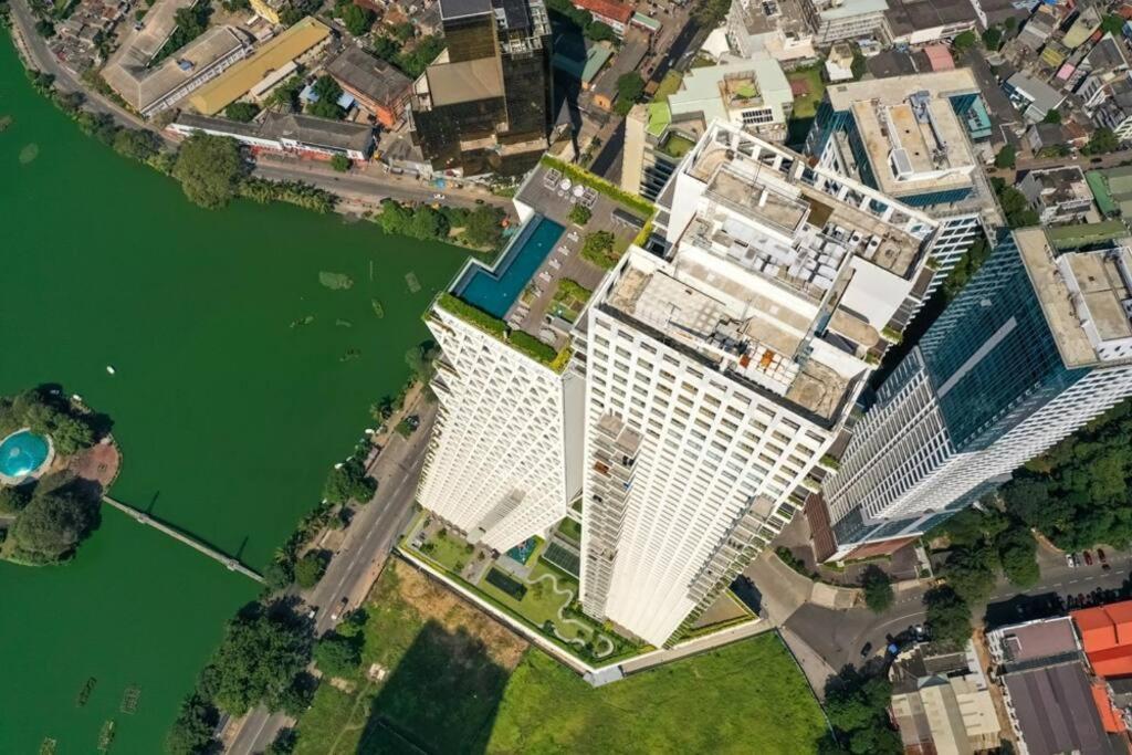 Altair Luxury Colombo By Miracle Apartment ภายนอก รูปภาพ